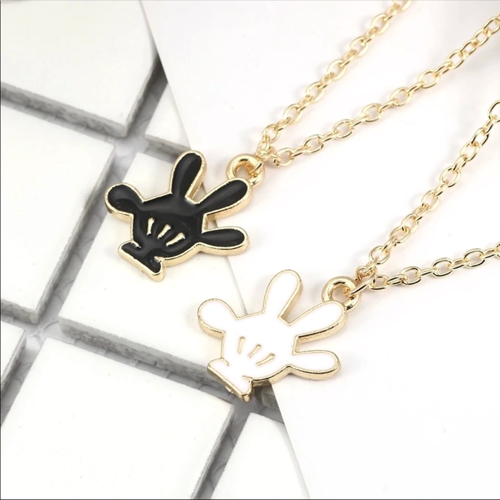 White New Mickey Mouse Glove Pendant Necklace - Picture 4 of 9